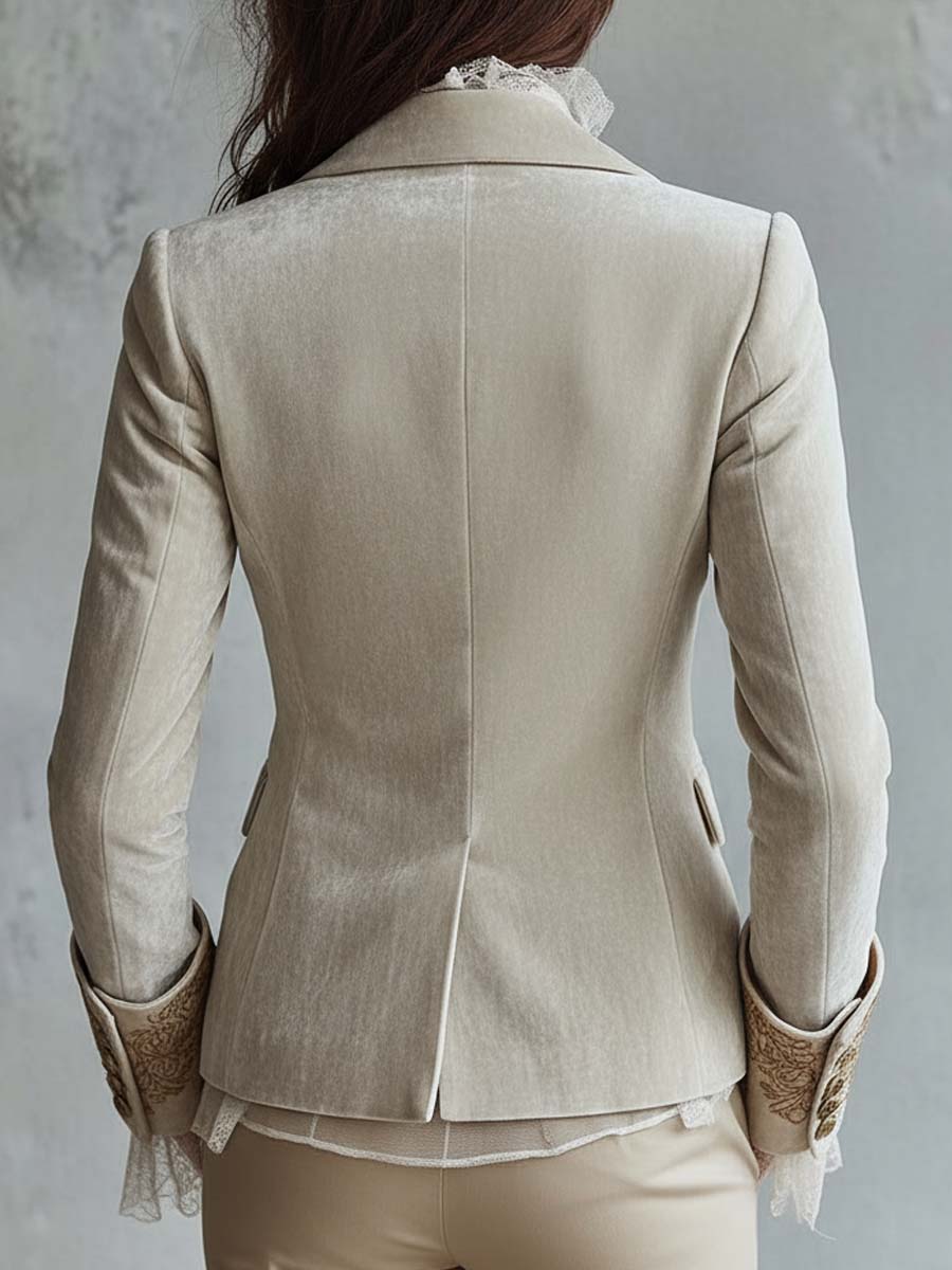 Constance | Blazer Entallado Bordado en Marfil
