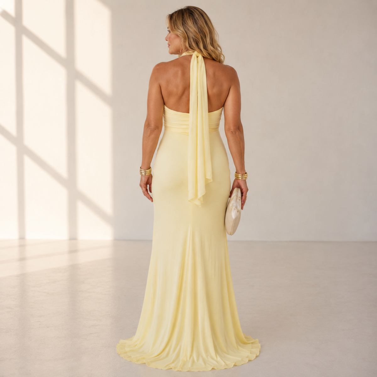 Capri – Vestido Maxi Floral Amarillo Pastel