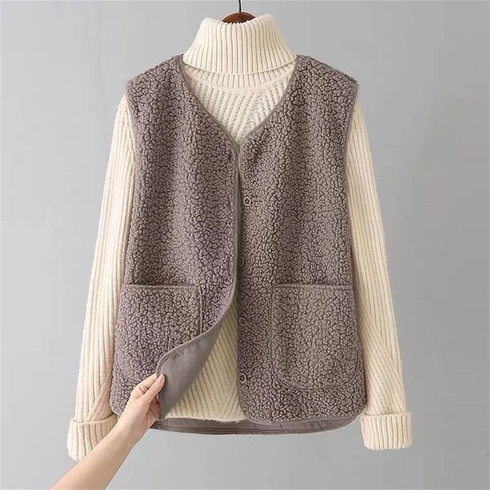 Elowen Chaleco Sherpa con Botones