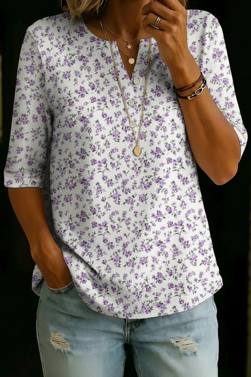 Emilia | Top Henley Blanco con Flores Moradas