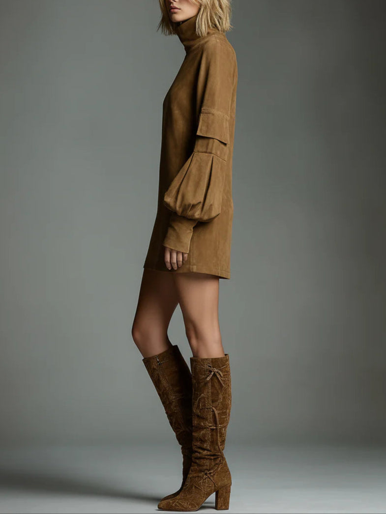 Bria | Vestido Mini Oversize de Ante con Cuello Alto