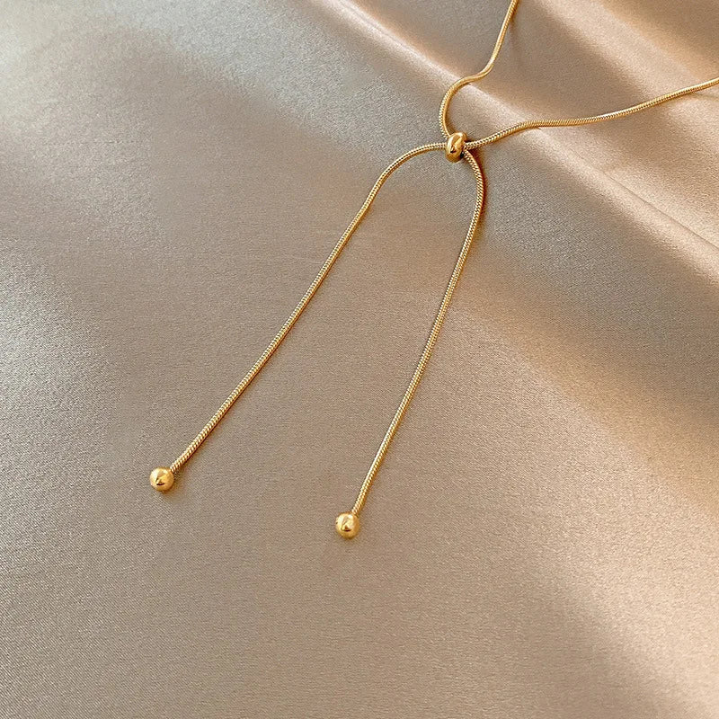 Elara Collar Ajustable Oro 18K