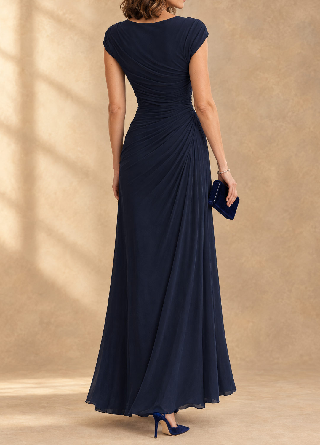 Cynthia Vestido Maxi de Malla Drapeado con Cuello Cowl