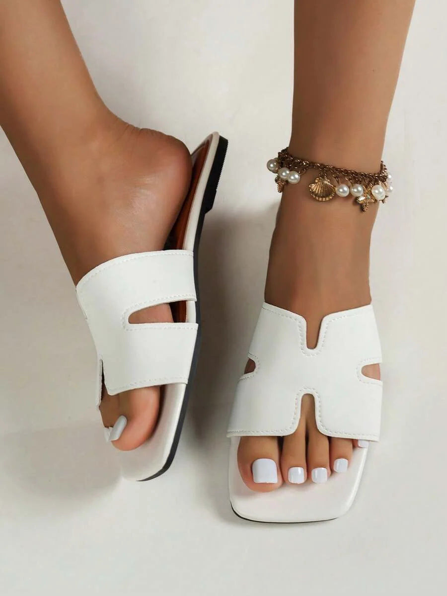 Elara Sandalia con Estilo