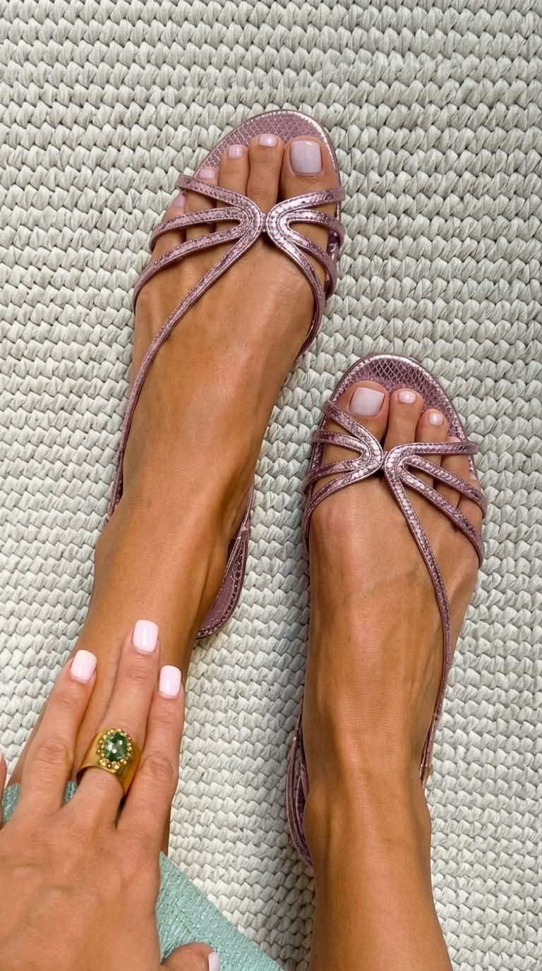 Elara Sandalias Elegantes de Tiras