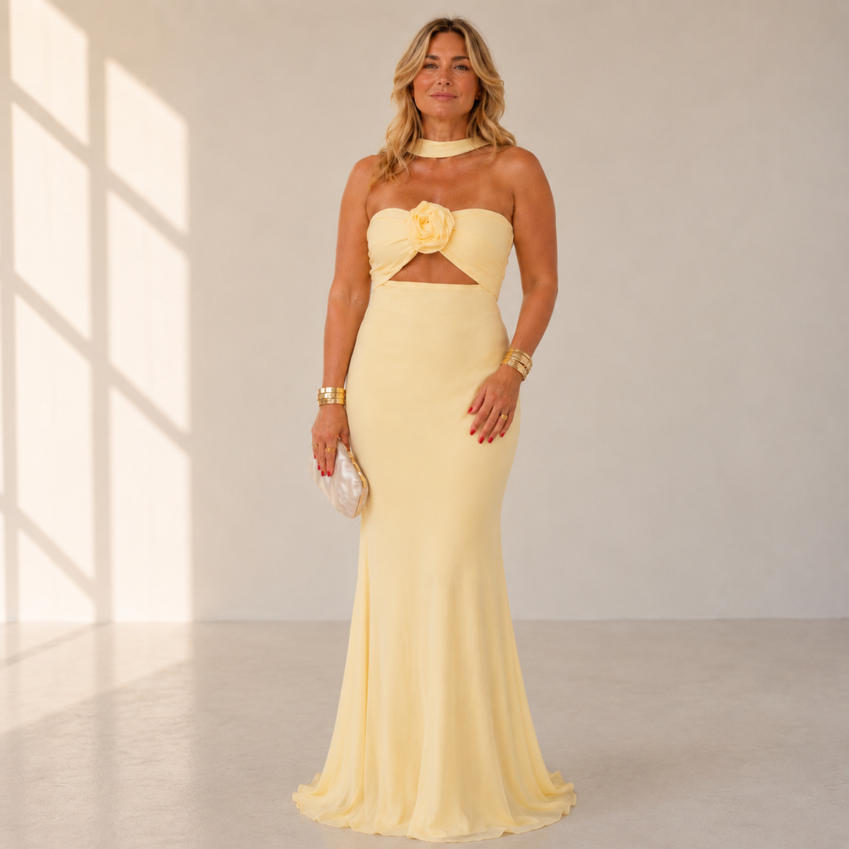 Capri – Vestido Maxi Floral Amarillo Pastel