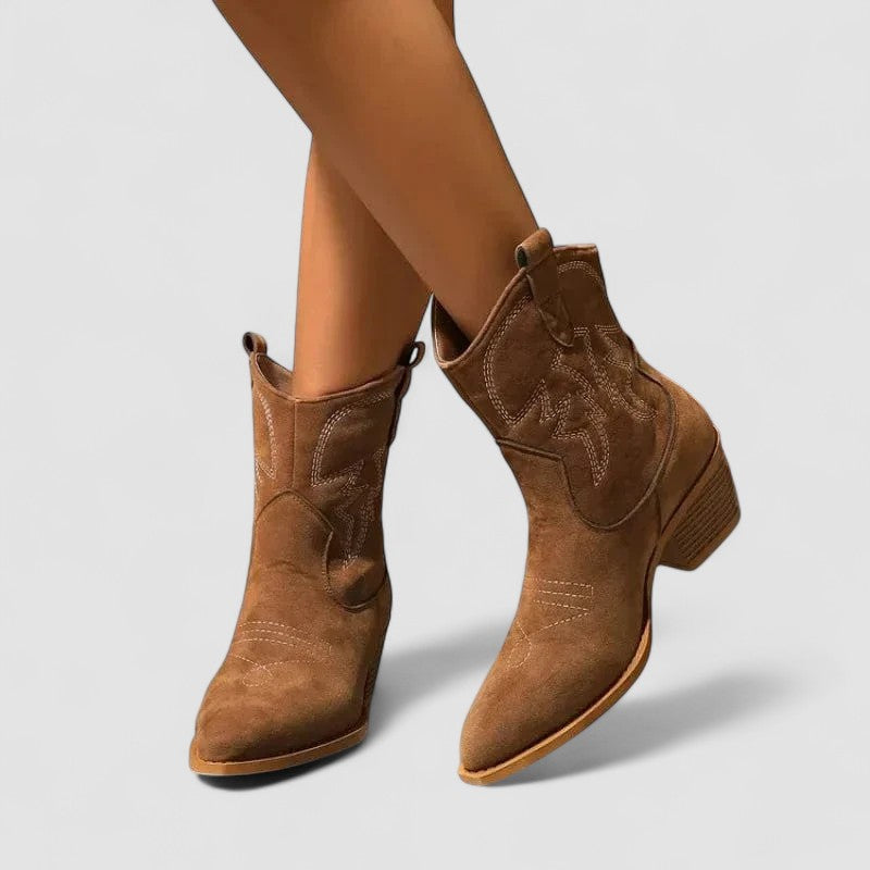 Darcy | Botines Western Bordados