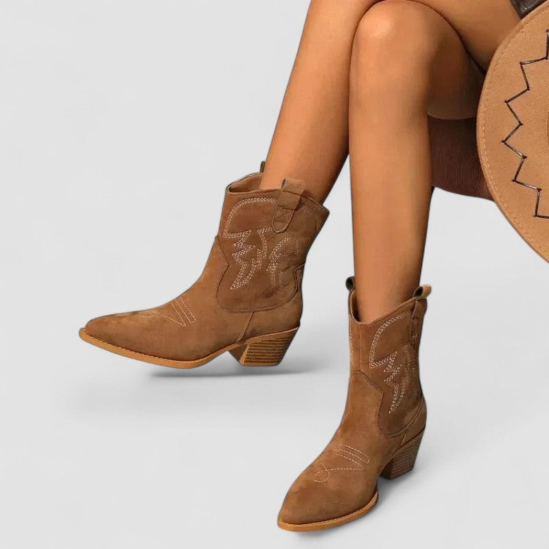 Darcy | Botines Western Bordados