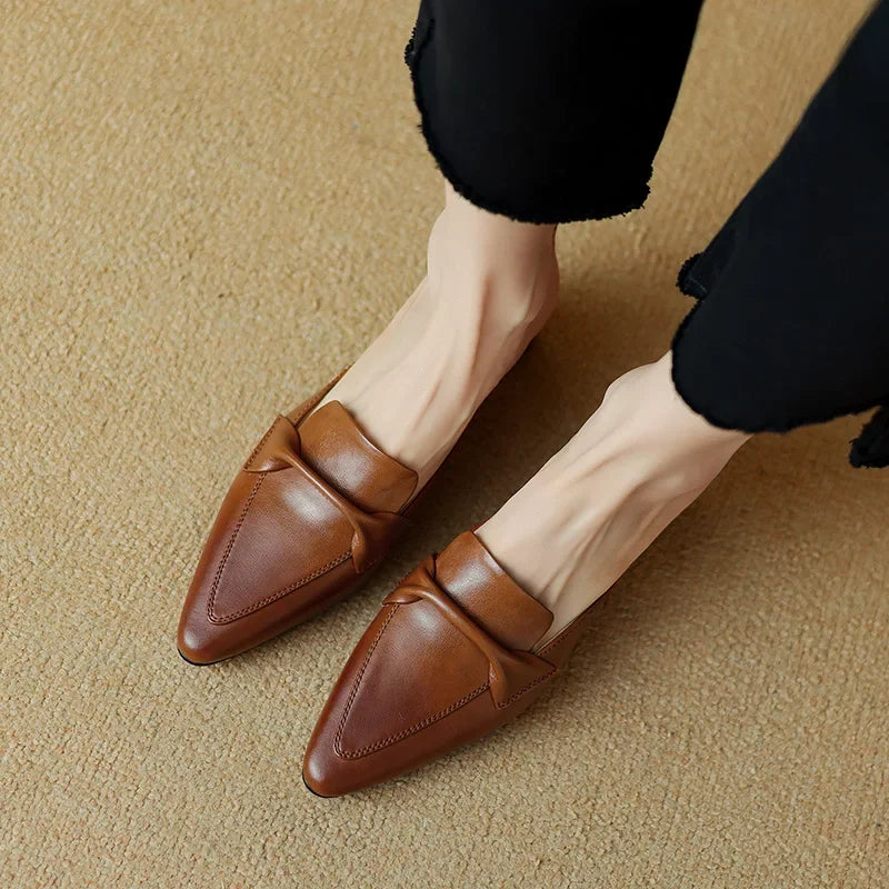 Alaya Mules de Piel Auténtica
