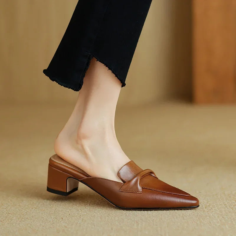 Alaya Mules de Piel Auténtica