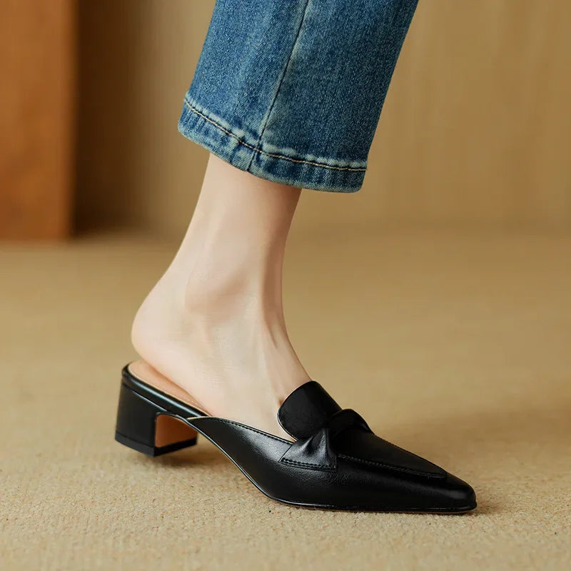 Alaya Mules de Piel Auténtica