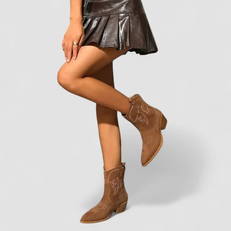 Darcy | Botines Western Bordados