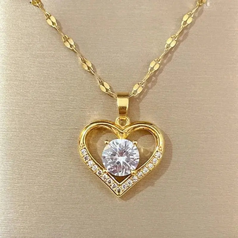 Collar Amora de Corazón Oro