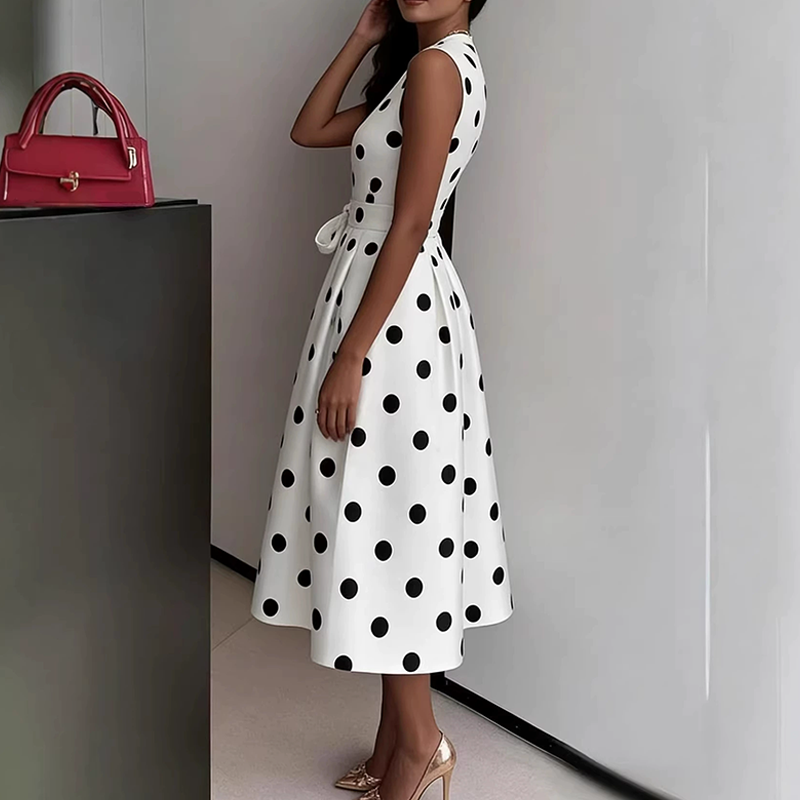 Dotty – Vestido de Lunares con Cuello en V